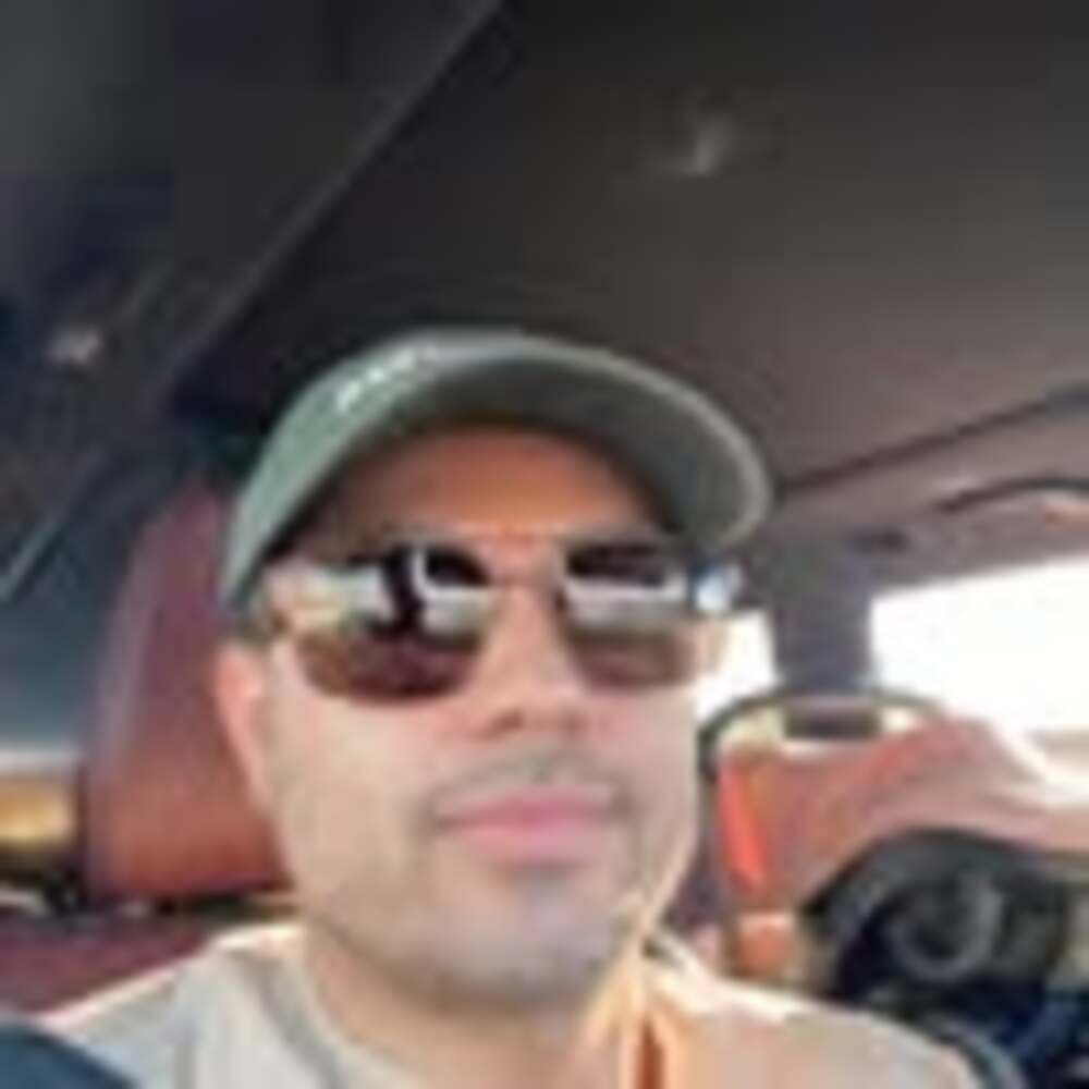 Meet your Posher, Ernesto